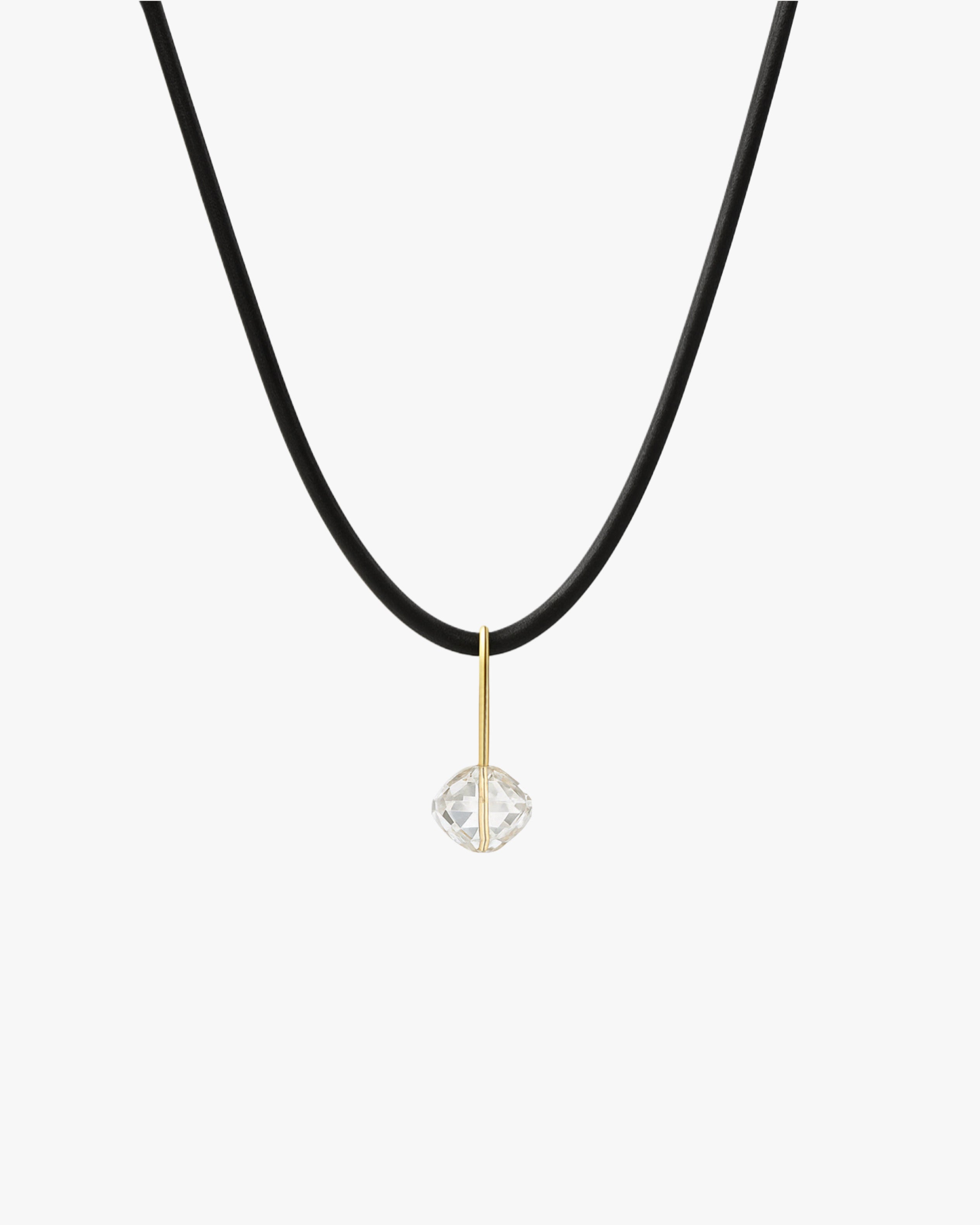 STELAR NECKLACE