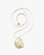 LA CONCHA NECKLACE
